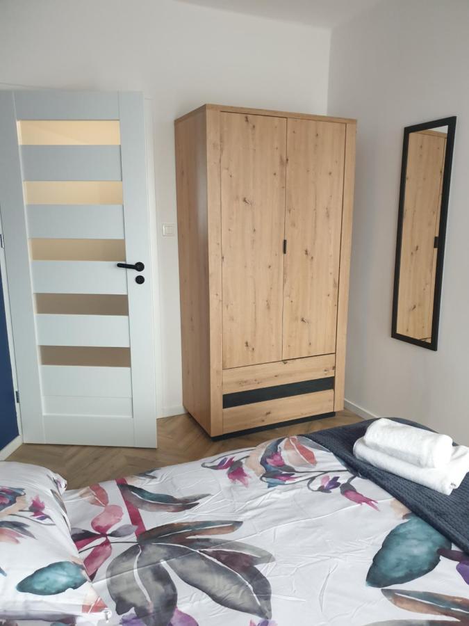 Modern Apartment Ополе Экстерьер фото