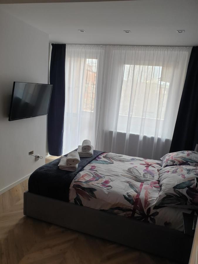 Modern Apartment Ополе Экстерьер фото