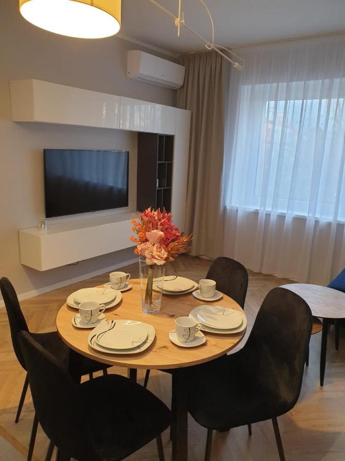 Modern Apartment Ополе Экстерьер фото